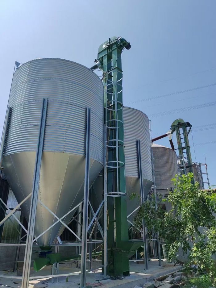 Feed Silo