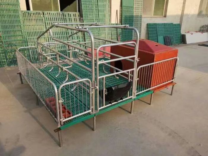 Sow Farrowing Crate